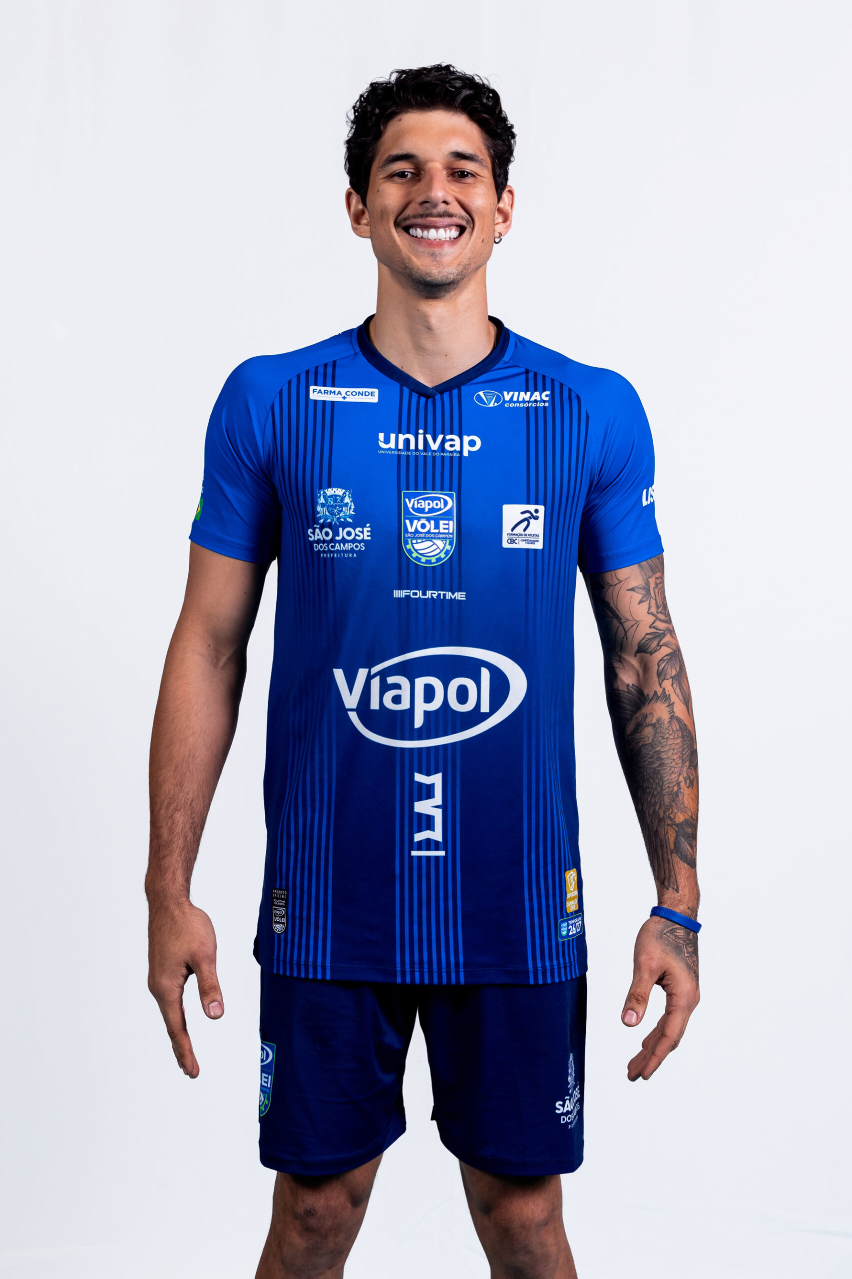 Davy Moraes - Oposto